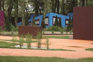Chris-Beardshaws-Sculpture-Matrix-garden-Springfields-Festival-Gardens-1024x681